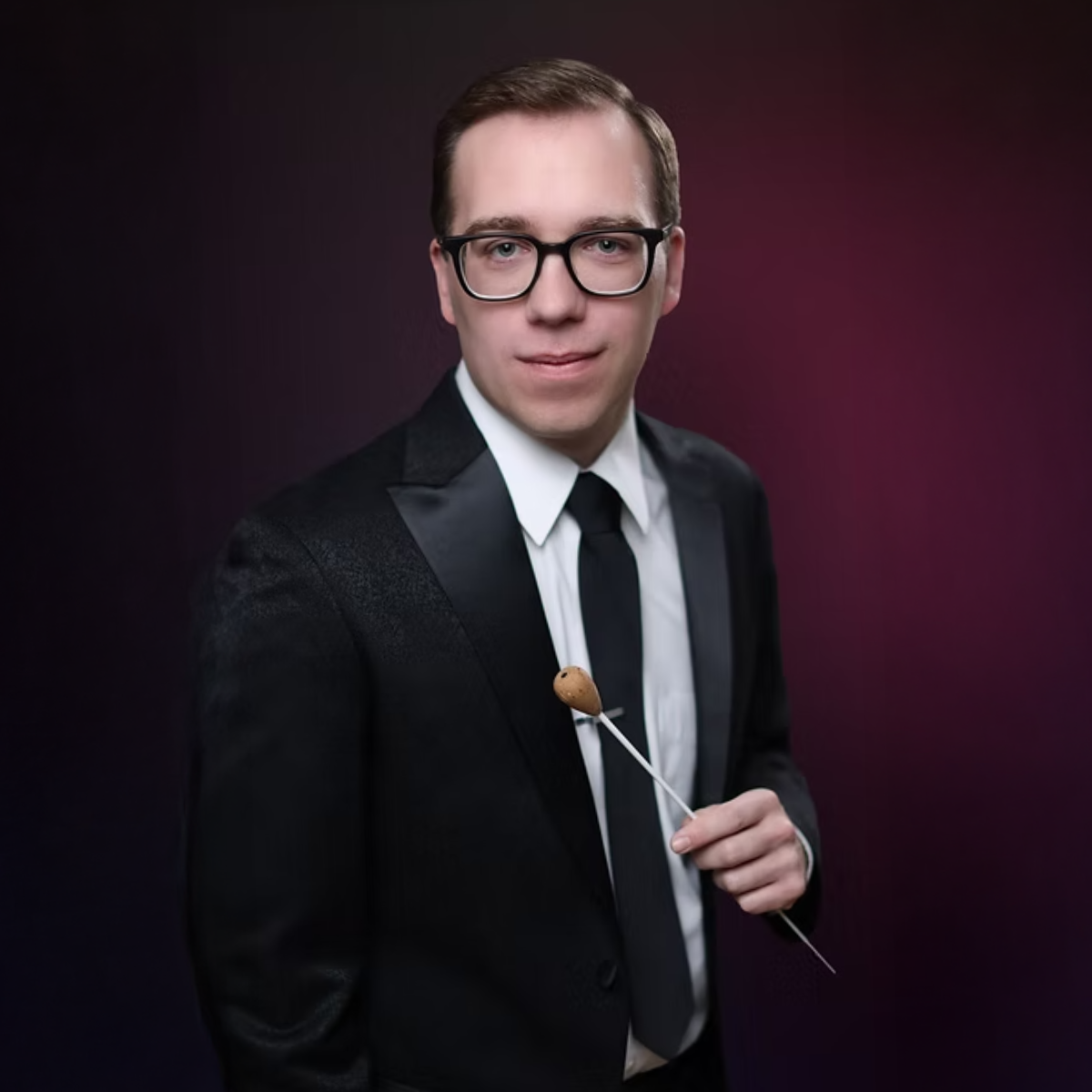 Evan Roider, conductor