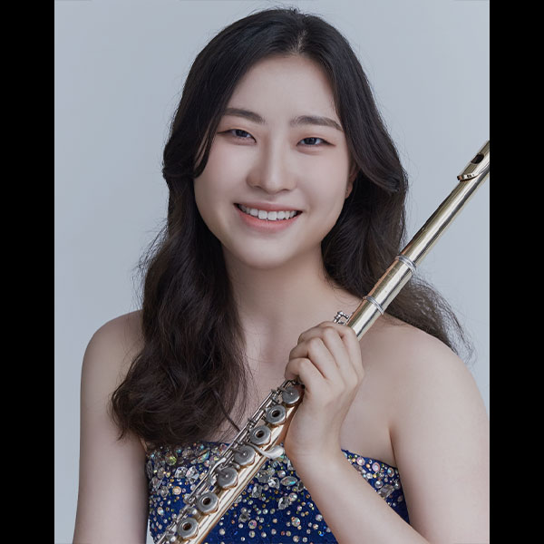Ellen Hayun Lee